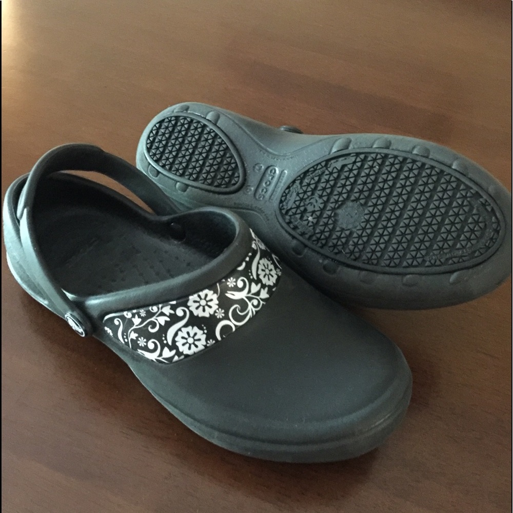 Ladies shoes